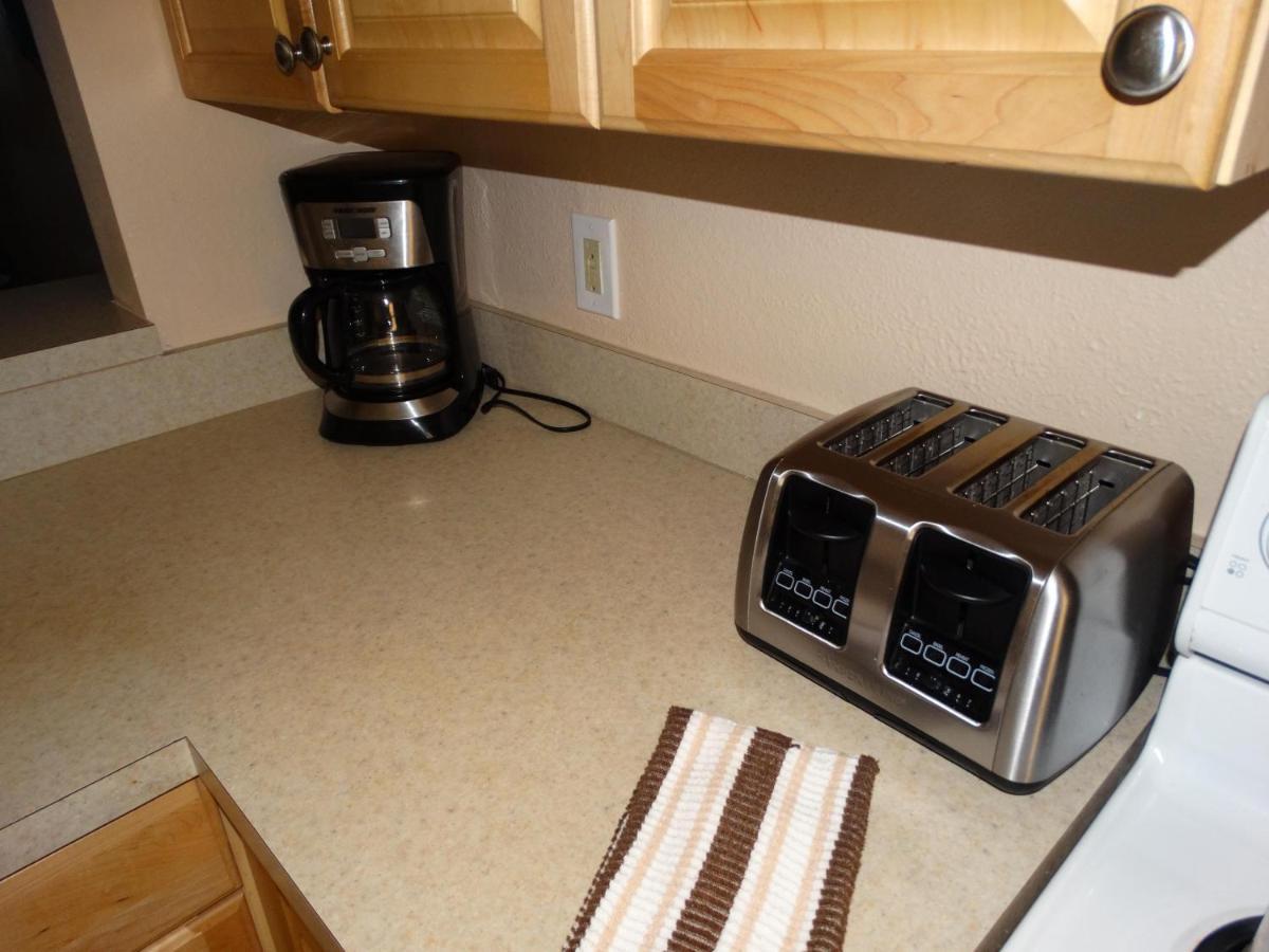 Spanish Main Unit 4- Direct Oceanfront Condo! Cocoa Beach Extérieur photo
