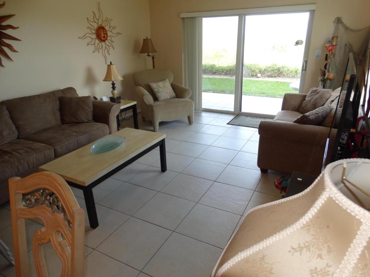 Spanish Main Unit 4- Direct Oceanfront Condo! Cocoa Beach Extérieur photo