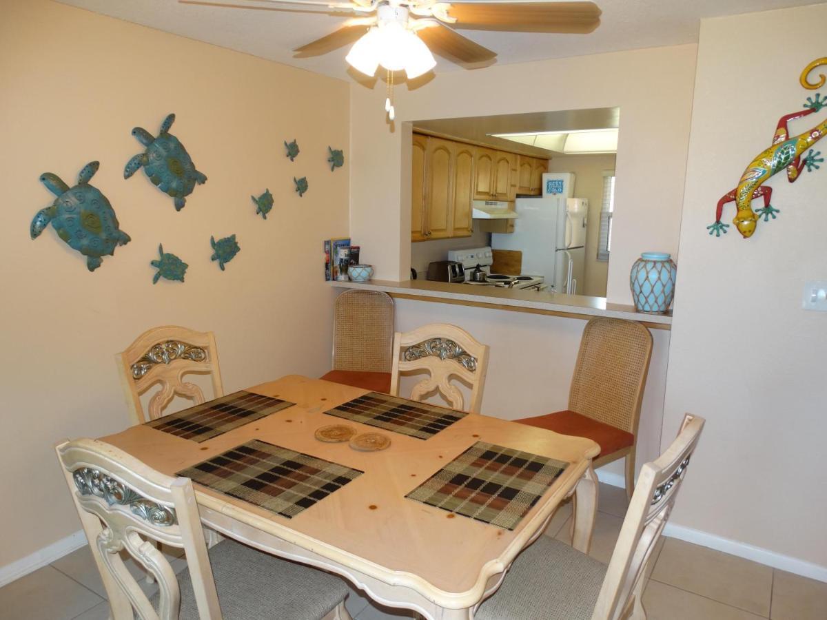 Spanish Main Unit 4- Direct Oceanfront Condo! Cocoa Beach Extérieur photo