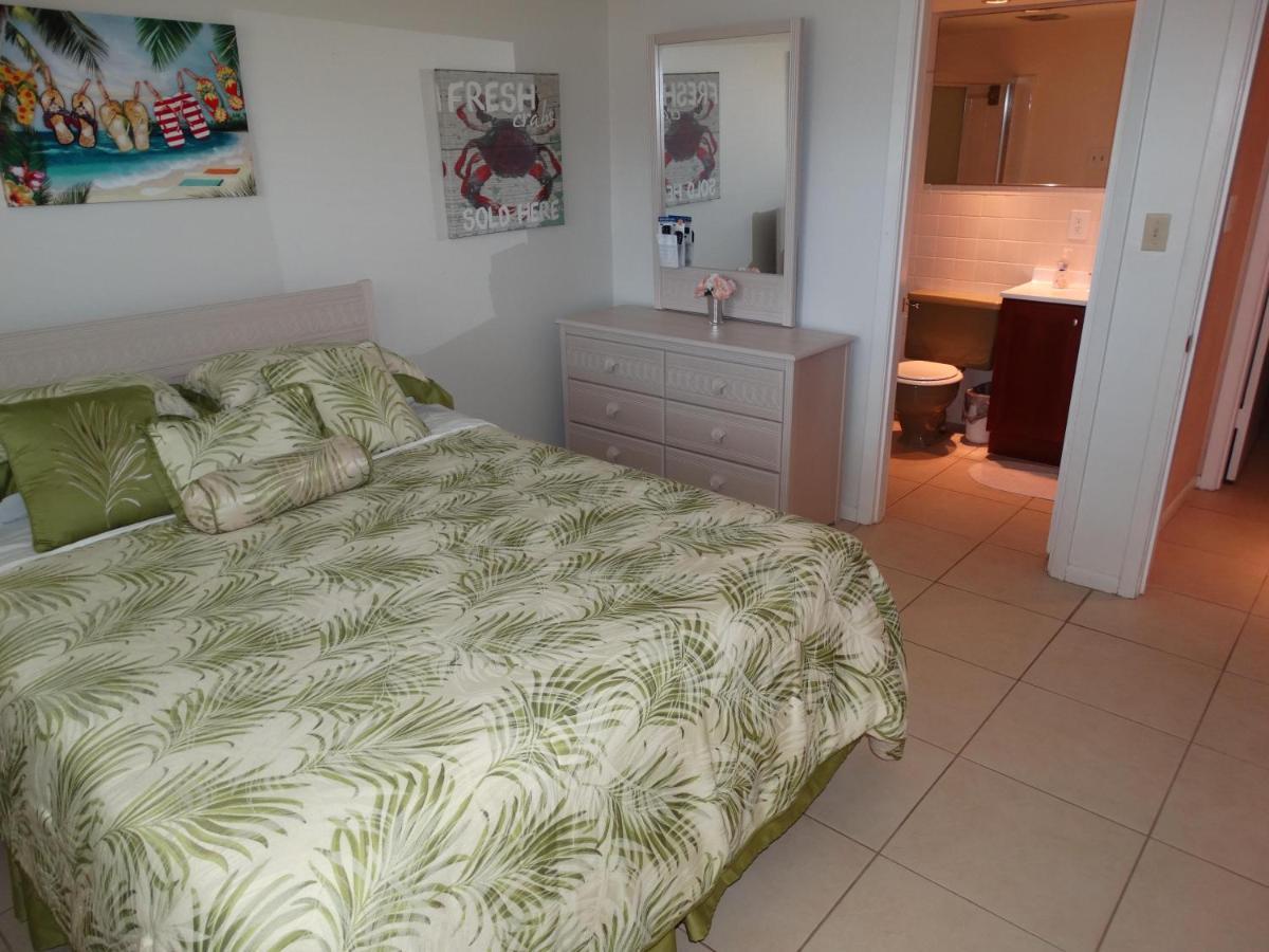 Spanish Main Unit 4- Direct Oceanfront Condo! Cocoa Beach Extérieur photo