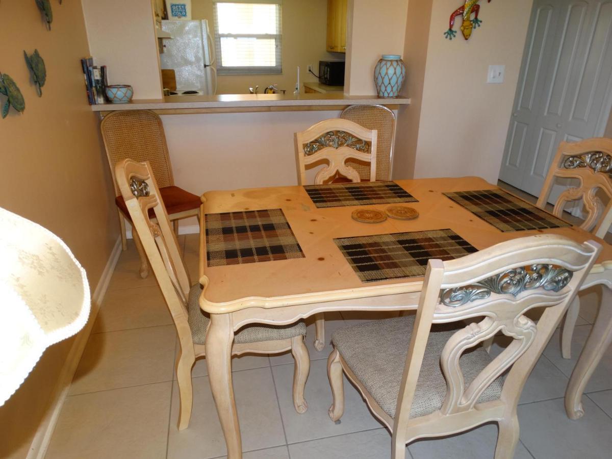 Spanish Main Unit 4- Direct Oceanfront Condo! Cocoa Beach Extérieur photo